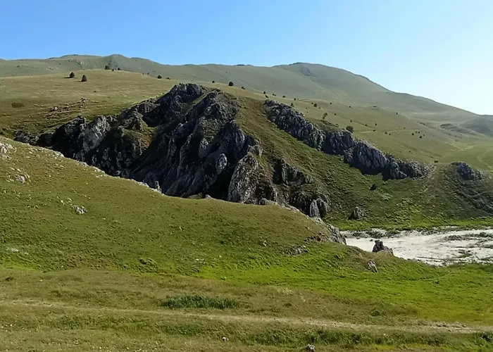 Amelia Sweet - Farindola