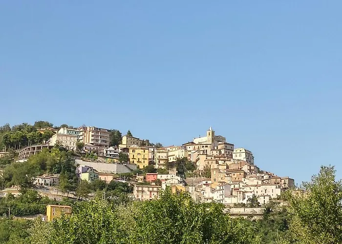 Amelia Sweet - בית נופש Farindola